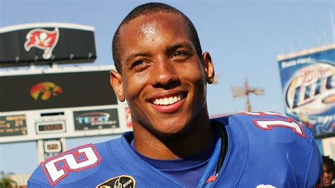 Chris Leak